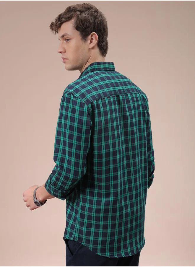 شركة المرآب الهندية Men Slim Fit Checkered Full Sleeves Cutaway Collar Casual Shirt