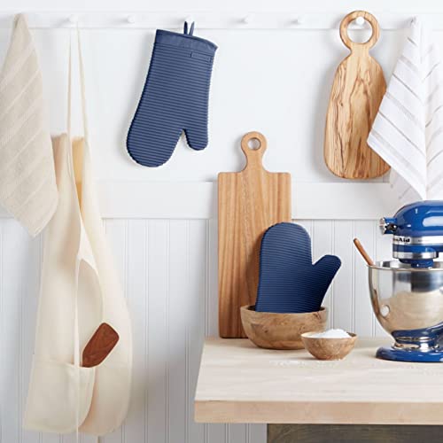 KITCHENAID Ribbed Soft Silicone Oven Mitt 2Pack Set 75x13 Blue Willow - Image 3