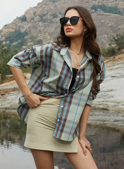 كامبوس سوترا Women's Sage Green Tartan Plaid Oversized Shirt