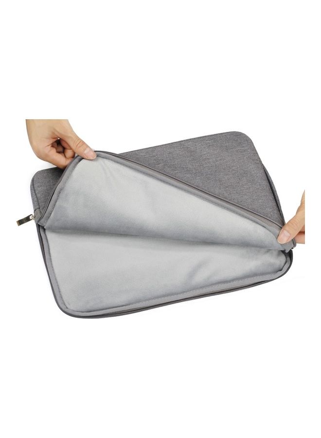 Universal Zipperd Laptop Bag - 15.4 Inch Black  - Image 4