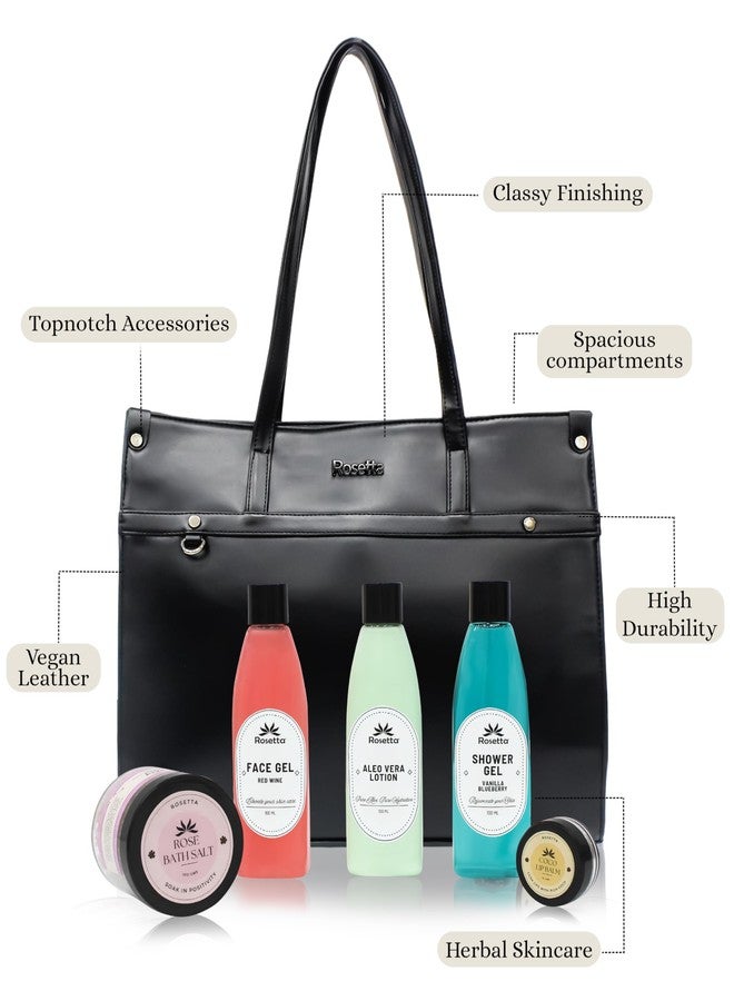 روزيتا مجموعة هدايا التجميل روزيتا 6 في 1 للنساء | حقيبة يد سوداء أنيقة مع جل للوجه، لوشن الصبار، جل استحمام، ملح استحمام ومرطب شفاه | مجموعة سبا فاخرة. - Image 5