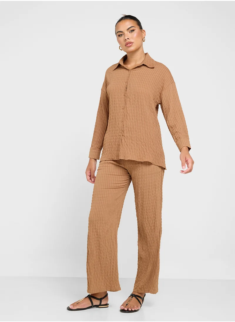 جينجر Textured Relaxed Fit Shirt & Pant Coord Set