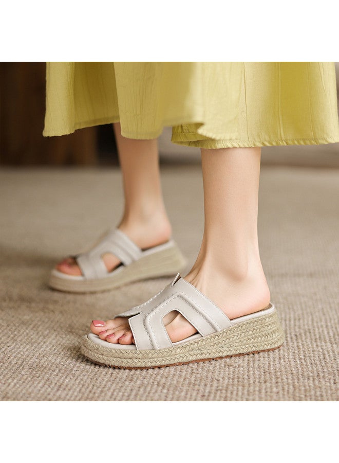 AME Classic Wedge Sandals Women 2025 Retro Comfortable Straw Woven Flip Flops Women Versatile Classic Slippers Women - Image 4