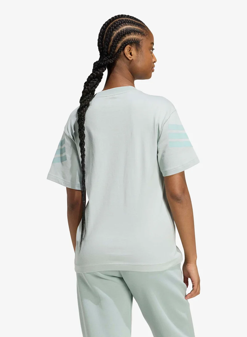 اديداس تيشيرت فيوتشر آيكون مزين بـ 3 خطوط