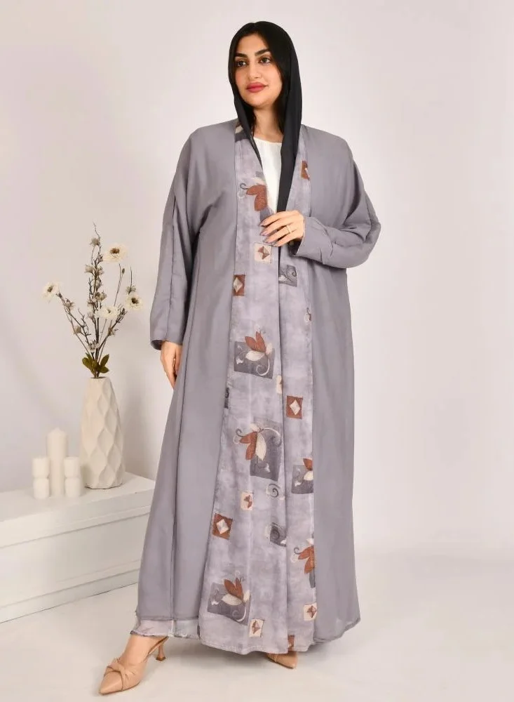 lamha abaya Double-faced wrap abaya in gray, made of chiffon fabric decorated with plain patterns