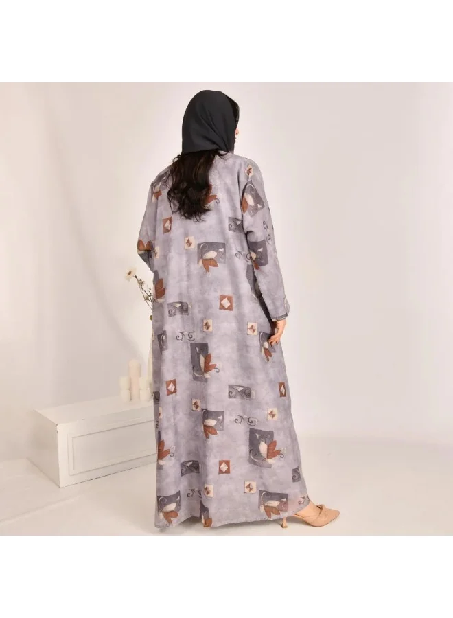 lamha abaya Double-faced wrap abaya in gray, made of chiffon fabric decorated with plain patterns