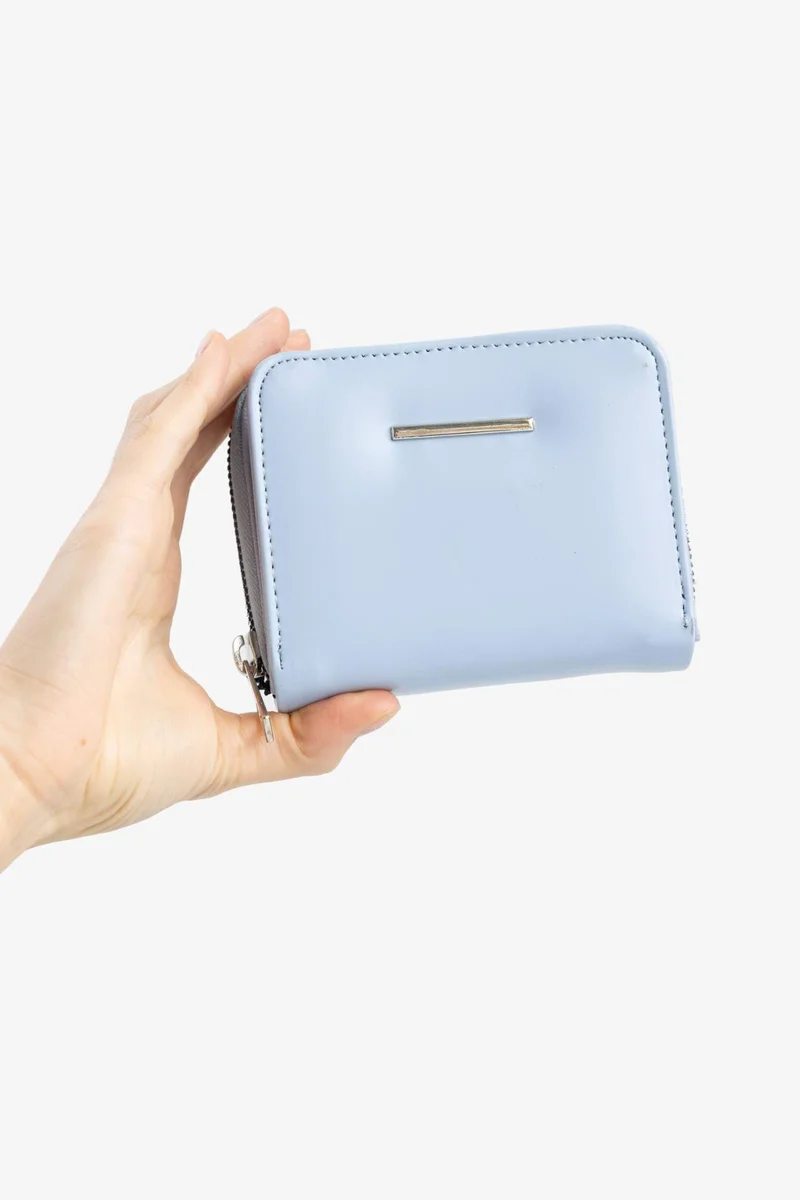 ديفاكتو Woman Faux Leather Wallets