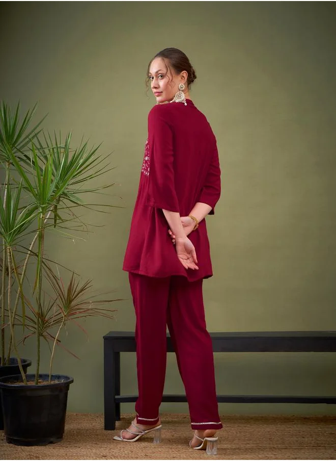 SASSAFRAS Embroidered Mandarin Collar Shirt & Pants Co-Ord by Styli