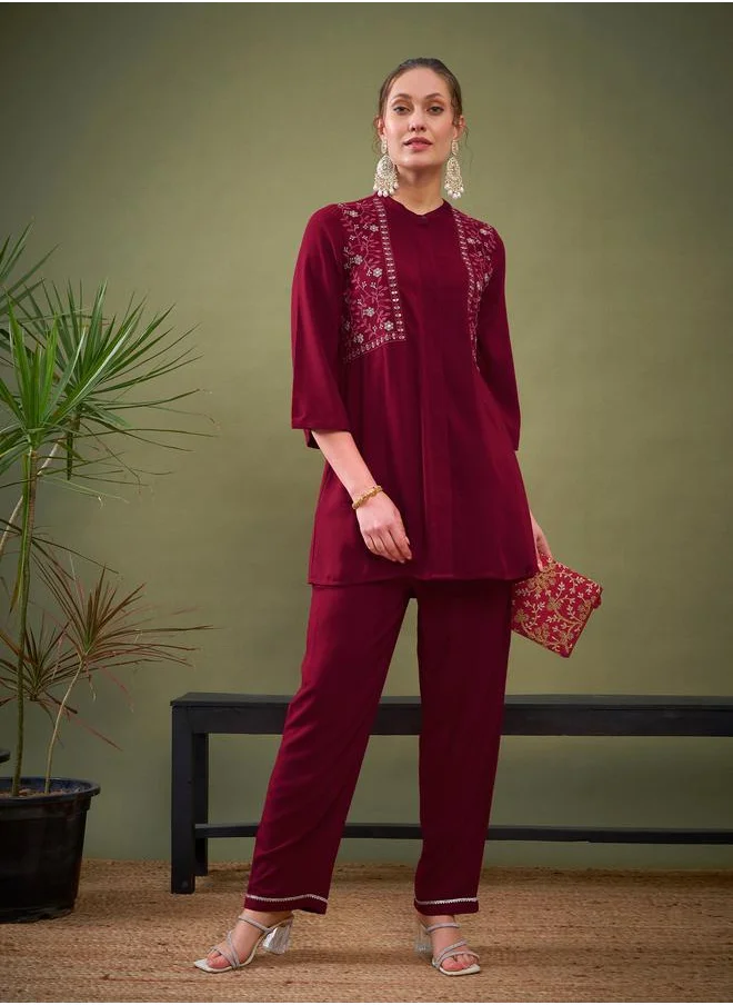 SASSAFRAS Embroidered Mandarin Collar Shirt & Pants Co-Ord by Styli