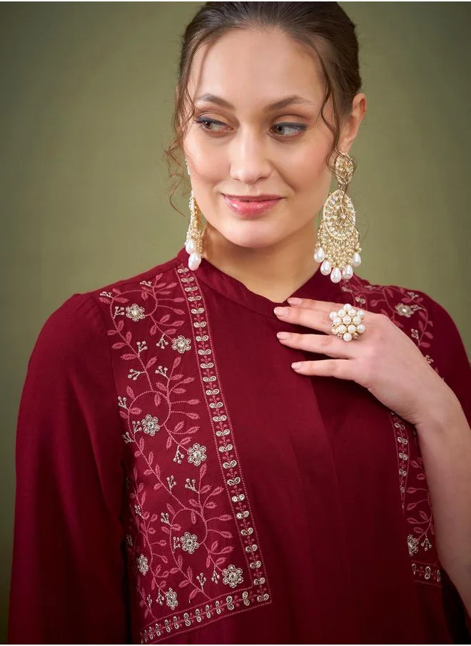 SASSAFRAS Embroidered Mandarin Collar Shirt & Pants Co-Ord by Styli