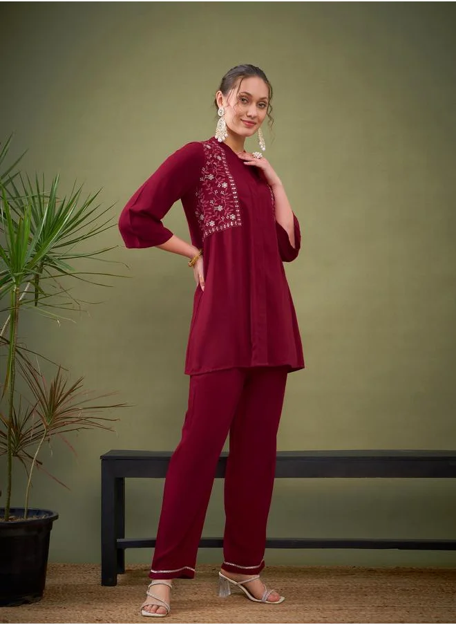 SASSAFRAS Embroidered Mandarin Collar Shirt & Pants Co-Ord by Styli