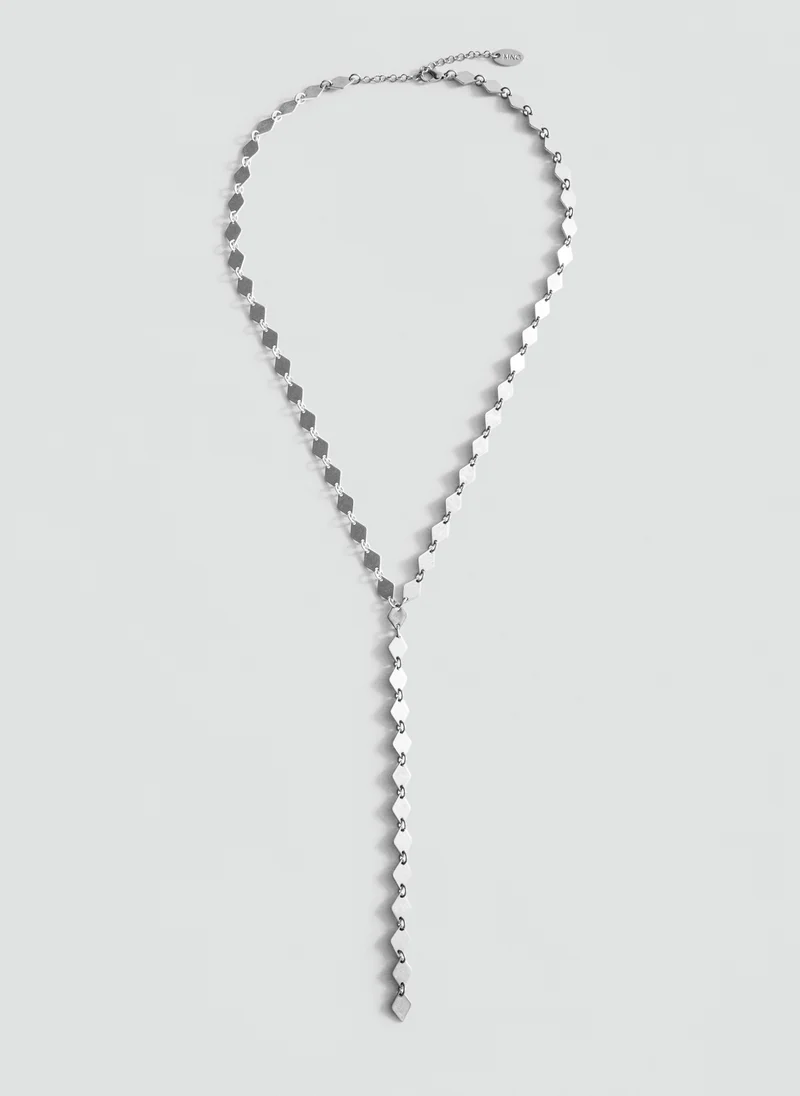 Metal pendant necklace