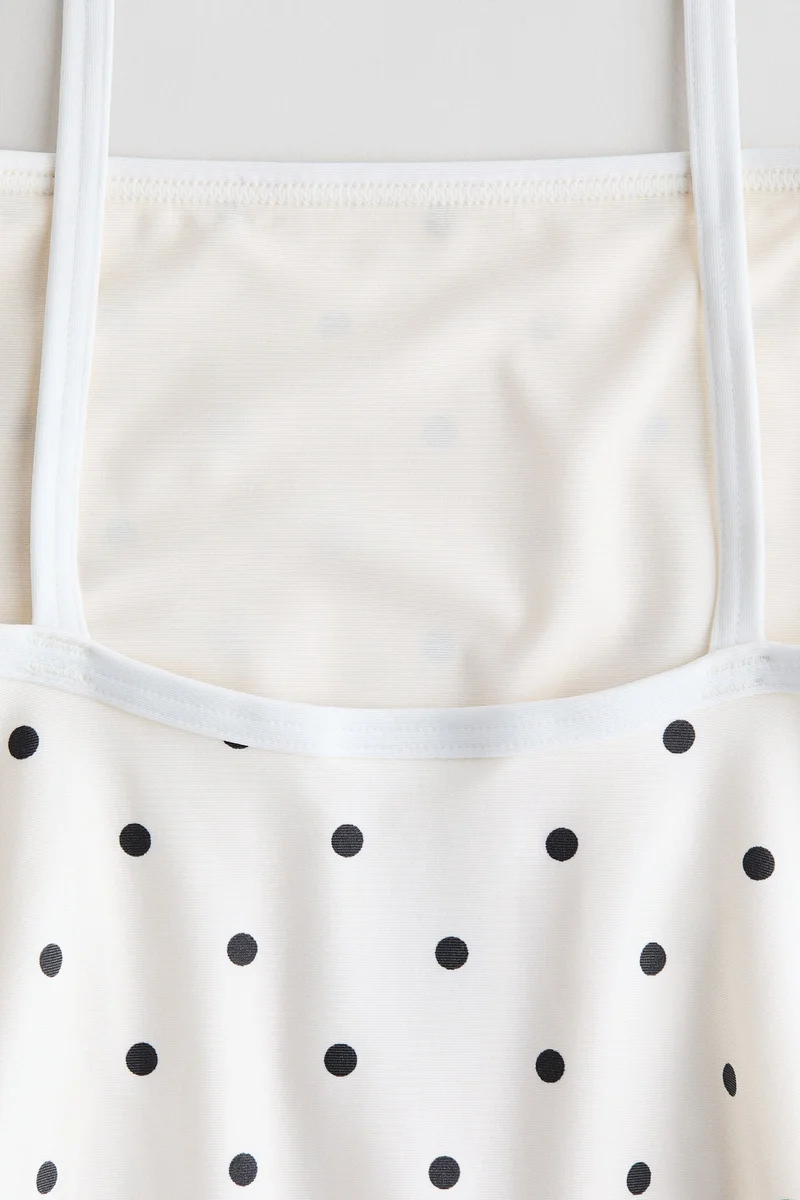 اتش اند ام ملابس سباحة مزيّنة بطبعة