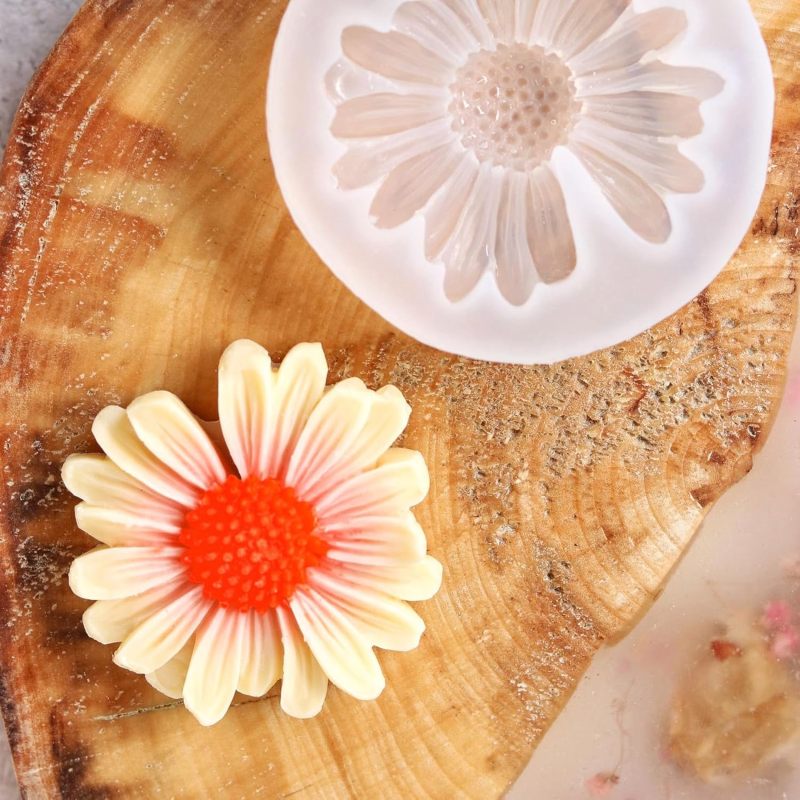 Silicone Mold 7.2*7.2*1.8cm Translucent White Easy Release Baking Tool - Versatile For Culinary Creations Craft Mold for Home Kitchen and Professional Bakers - Image 3