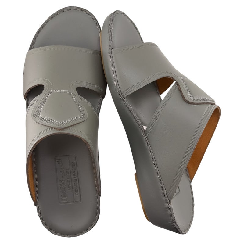 إيت صندل عربي يدوي الصنع للرجال من AET | شبشب رجالي خارجي | شبشب مفتوح من الأمام للاستخدام اليومي | جلد عربي أصلي ناعم | تصميم جديد | نعل داخلي مطابق للون| مريح وخفيف الوزن - Image 2