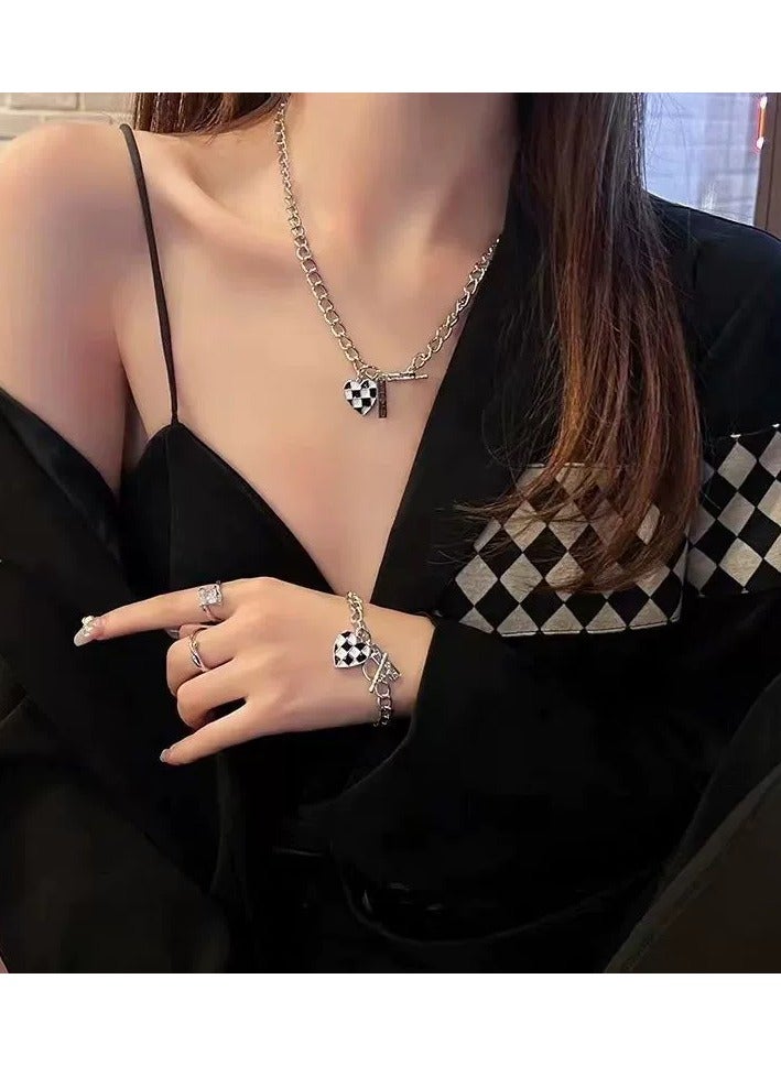 Goolsky Sweet & Edgy Checkered Heart Necklace for Women – Minimalist Indie Design, Versatile Collarbone Chain, Trendy Chic - Image 4