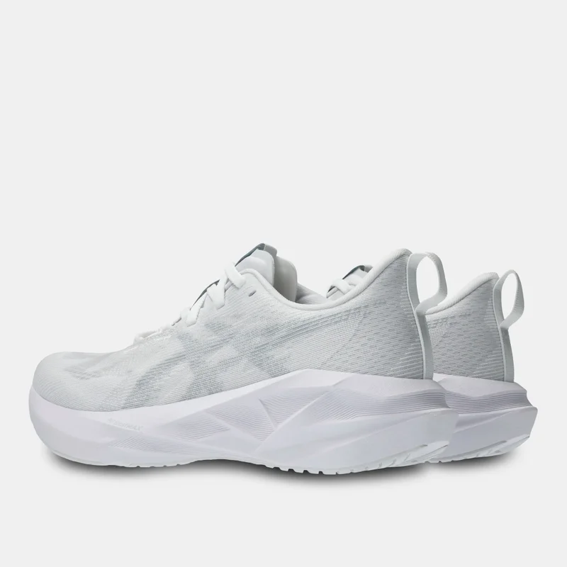 asics Women's NOVABLAST 5 Running Shoes