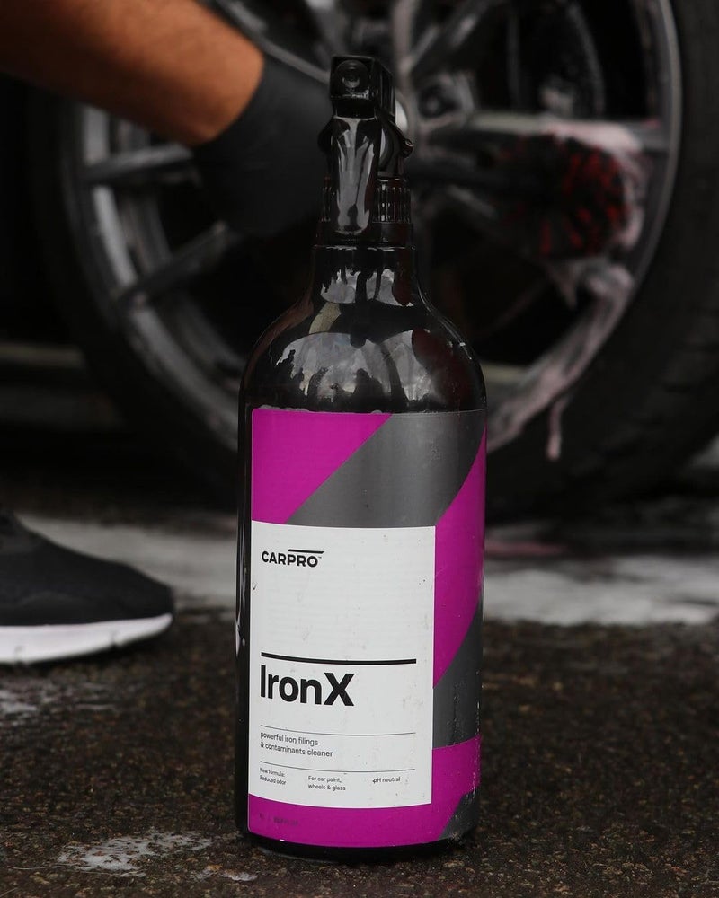 CARPRO IronX Iron Remover: Stops Rust Spots and Pre-Mature Failure of the Clear Coat, Iron Contaminant Removal - 1 Liter with Sprayer (33.8oz) Simple multi-color universal build - Image 2