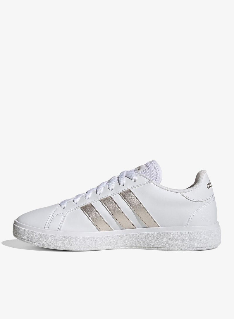 adidas حذاء جراند كورت بيز 2 - Image 2