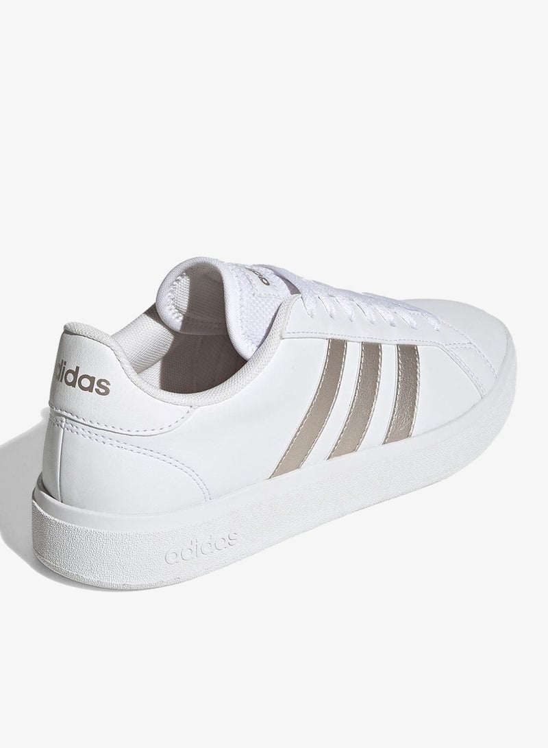 adidas حذاء جراند كورت بيز 2 - Image 4