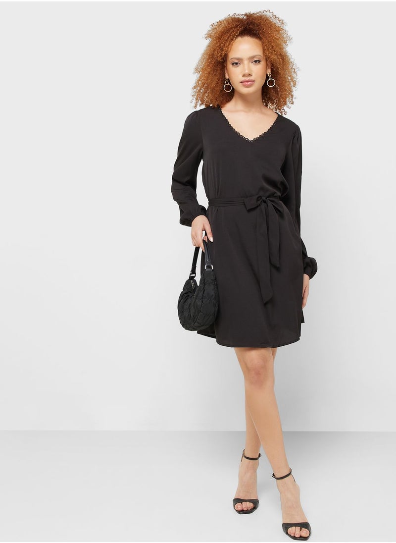Jacqueline de Yong - V-Neck Tie Detail Dress - Image 1