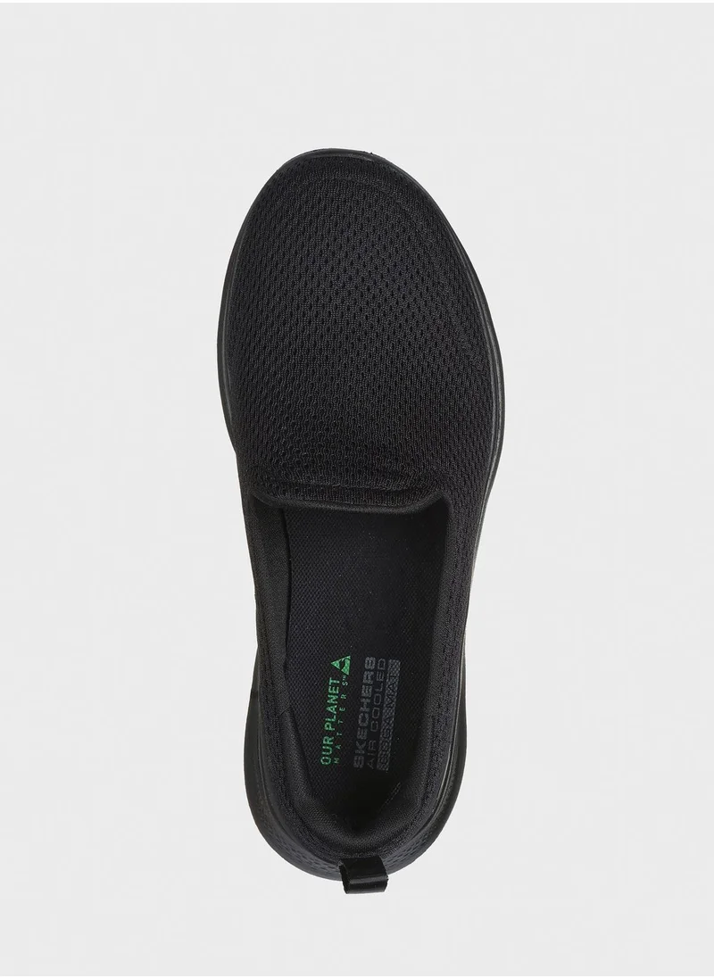 SKECHERS Go Walk 7