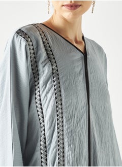 هدية المدينة  عباية مطرزة مع الحجاب  - Image 3