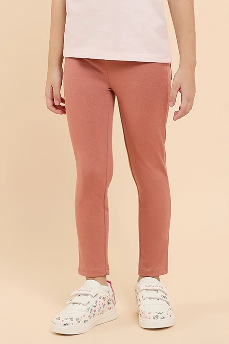 أر أند بي Solid Skinny Fit Pants with Elastic Waist