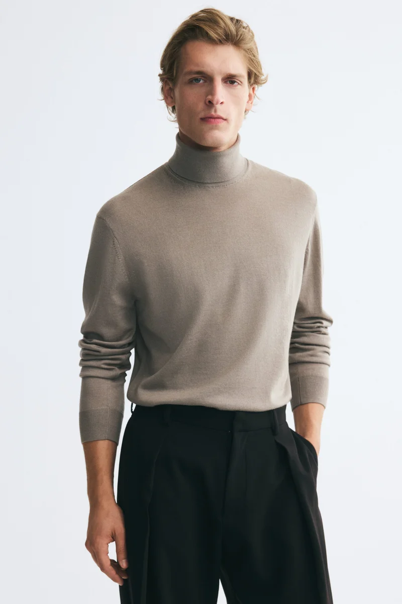 H&M Regular Fit Polo-neck merino wool jumper