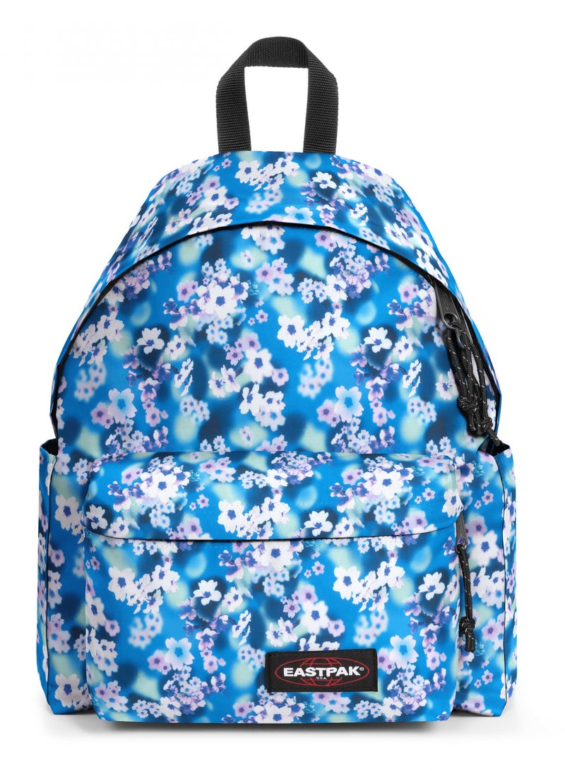 EASTPAK حقيبة ظهر Eastpak Day Pak'R متوسطة الحجم باللون الأزرق الناعم EK0A5BG47D3  - Image 1