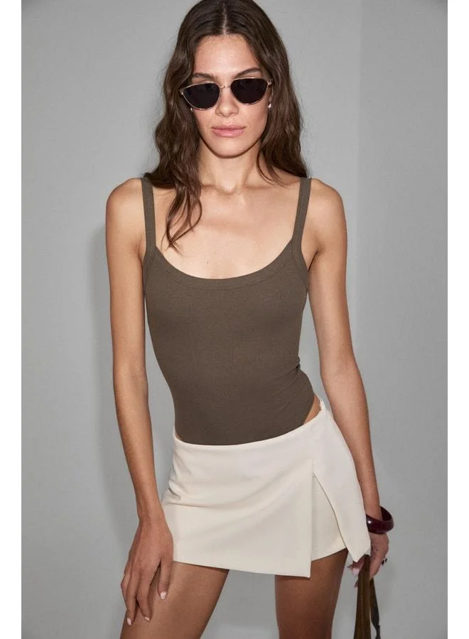 Ethiquet ELVENA Women's Soft and Stretchy Fabric Organic Cotton Snap-Button Khaki Body Suit.