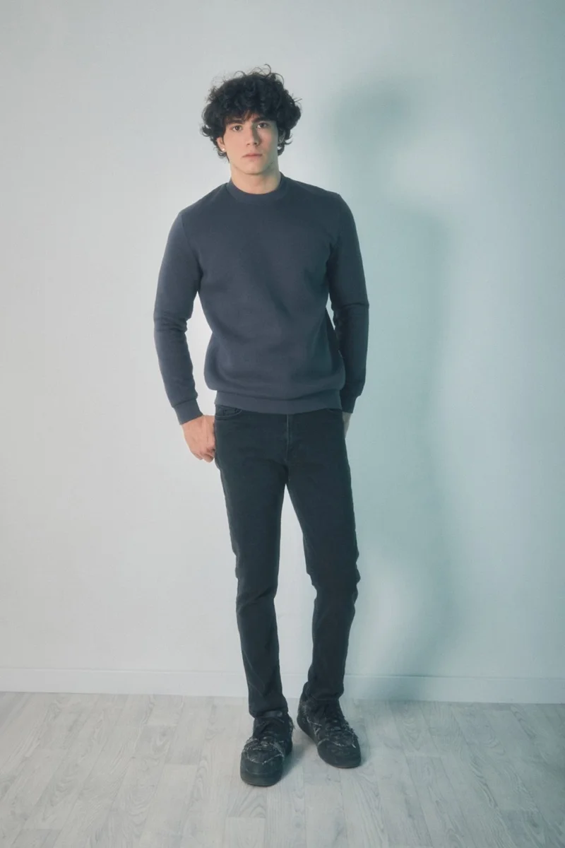 فولامودا Basic Crew Neck Sweatshirt
