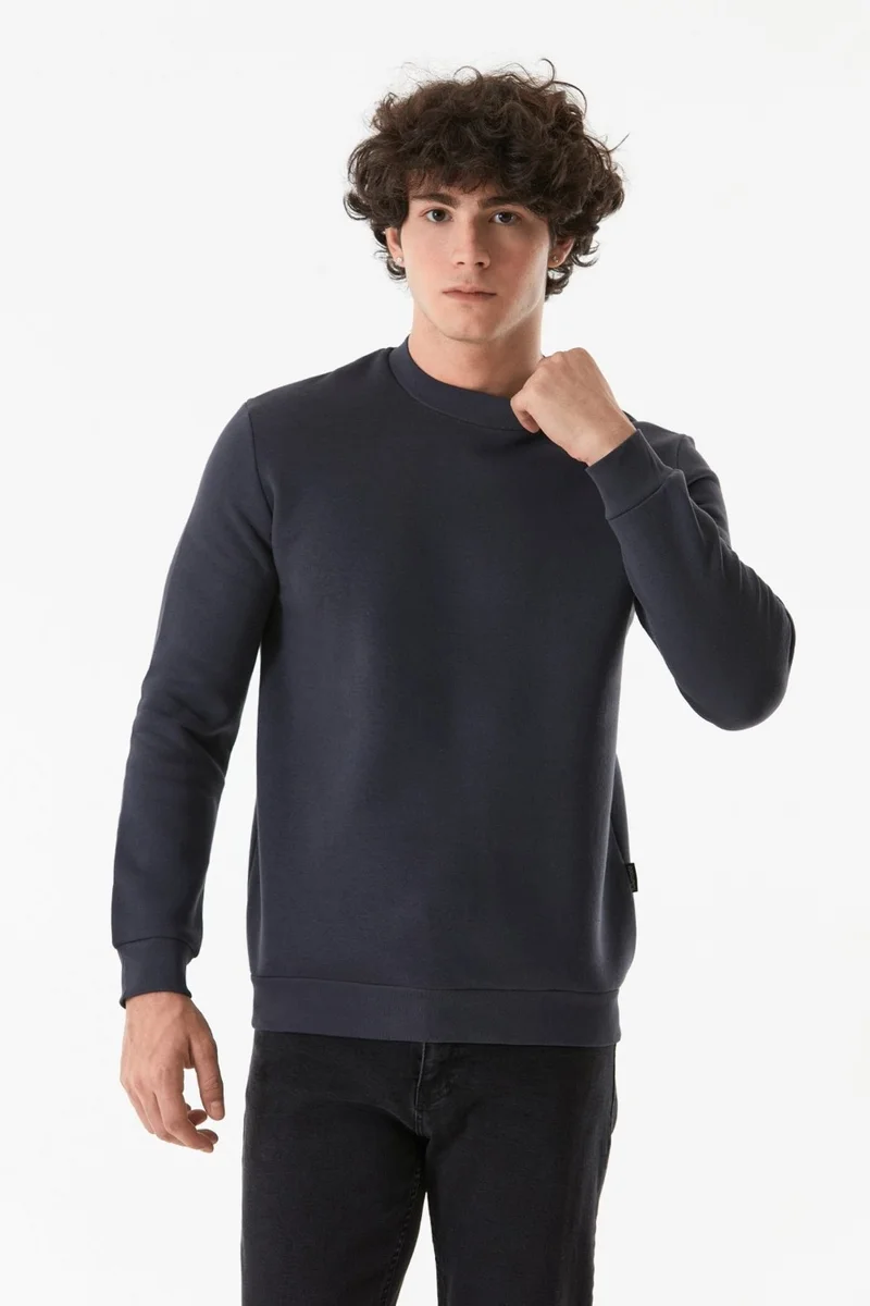 فولامودا Basic Crew Neck Sweatshirt
