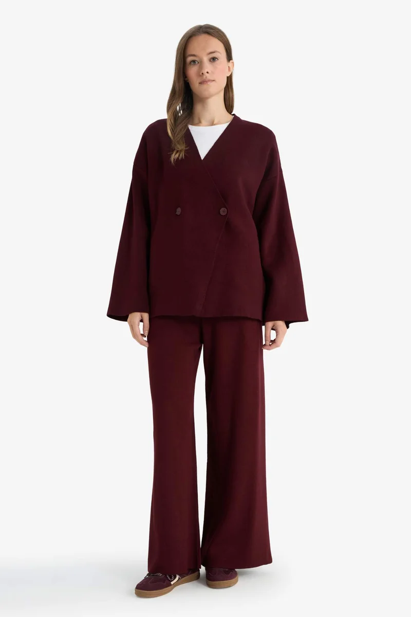 ديفاكتو Regular Fit Trousers
