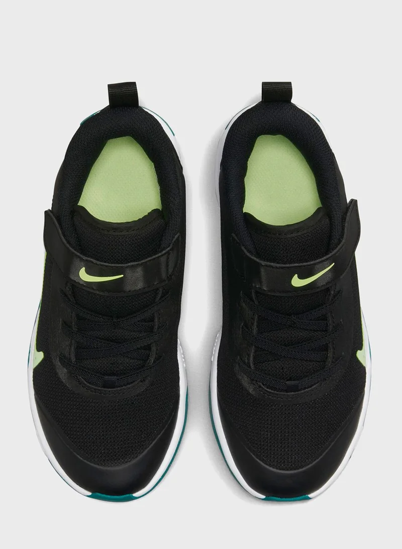 Nike Kids Omni Multi-Court Ps