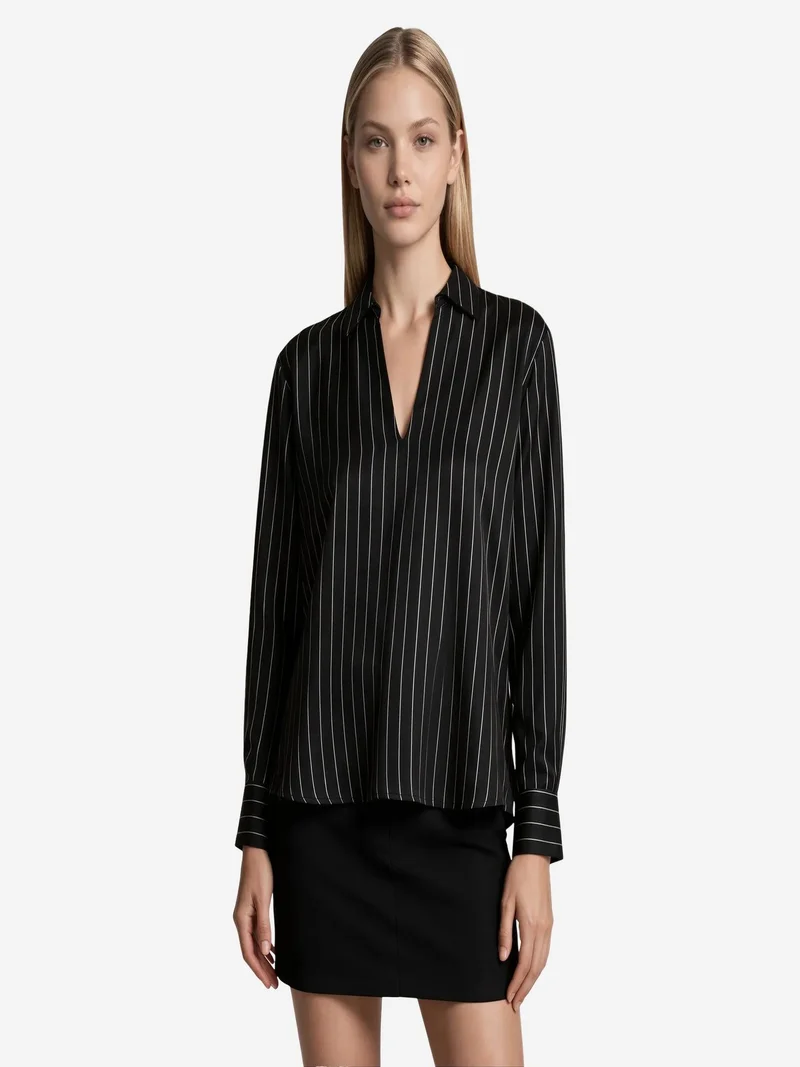 جينيفر Women's Striped V-Neck Blouse