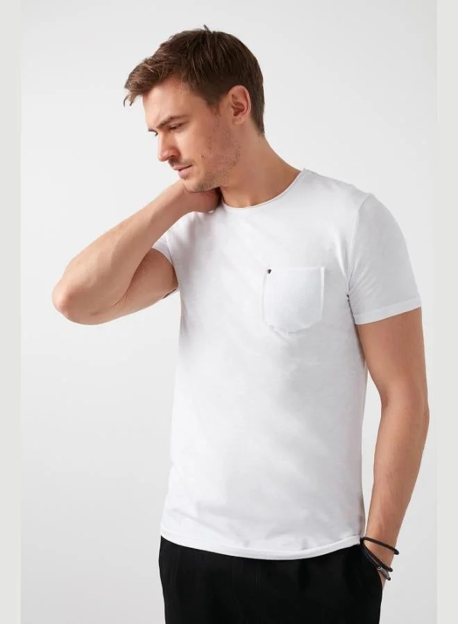 بوراتي تيشيرت رجالي قطن % بقصة ضيقة وياقة دائرية وجيب