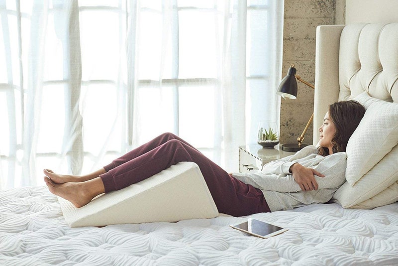 PumPum Home Therapeutic Wedge Pillow, Helps with Sleep & Acid Reflux, Washable Natural Cover, 7" x 27" x 24",White - Image 2