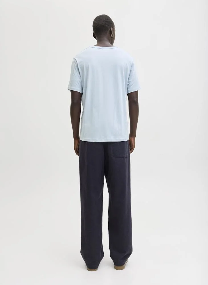 جاك اند جونز تي شيرت بياقة دائرية بقصة مريحة