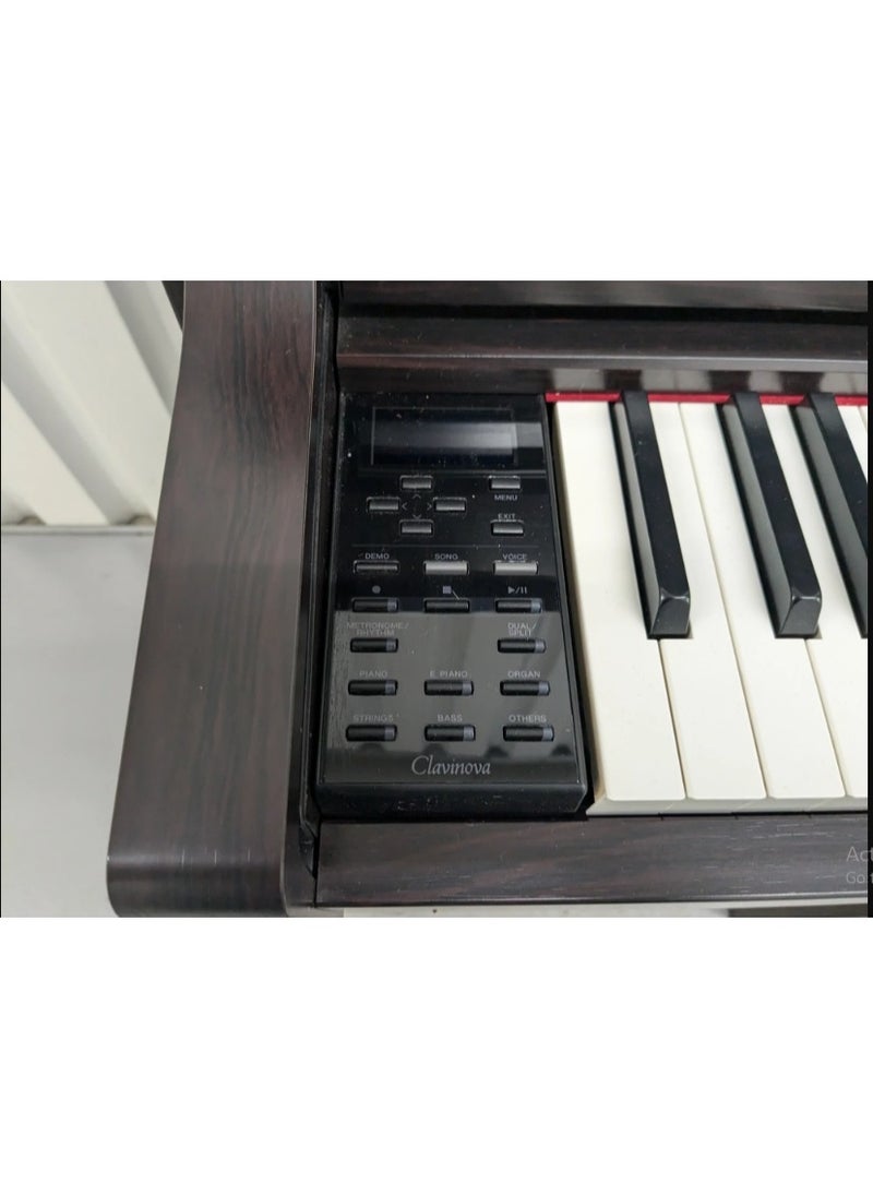 Yamaha Clavinova CLP 575 Rosewood Digital Piano With Bench  - Image 4