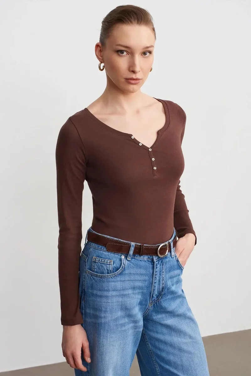 DILVIN Slim Fit Cotton Long Sleeve Button Blouse