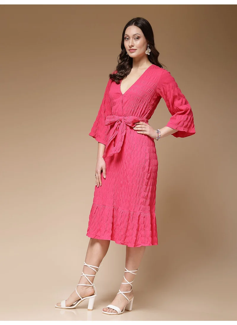 مرفوعة Women Casual Fit And Flare Solid Plain V-Neck Below Knee Wrap Midi Dress