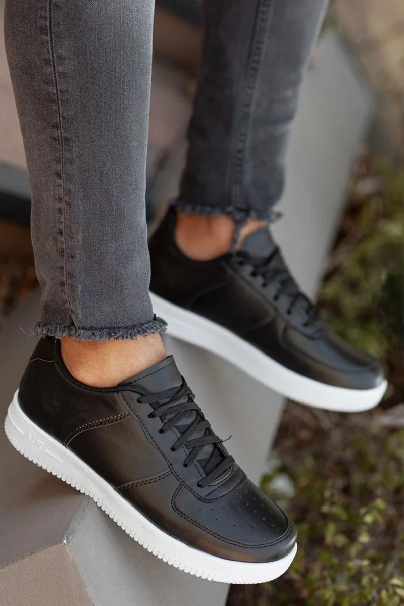 Liger Black-White Unisex Sneakers