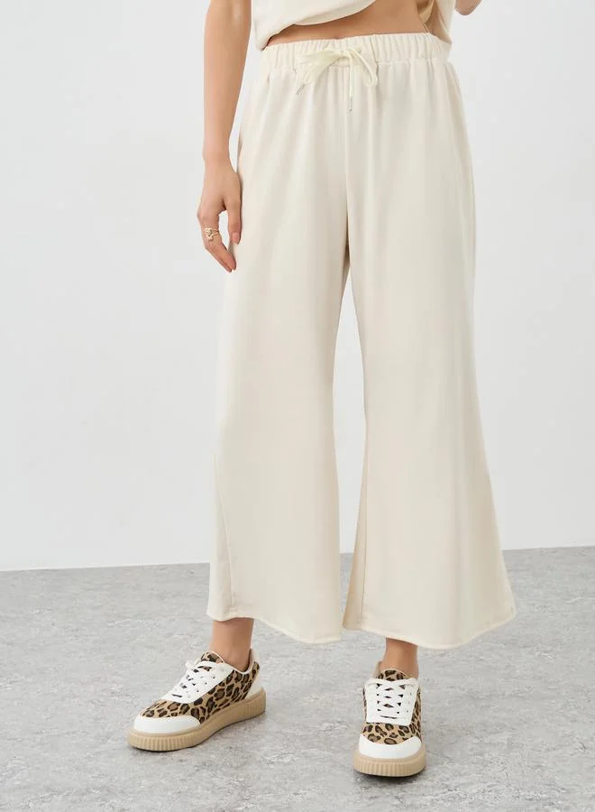 Take Two Take Two Women Cream Sleeveless Top and Pants Co-Ords