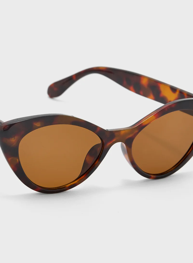 Ginger Cat Eye Sunglasses
