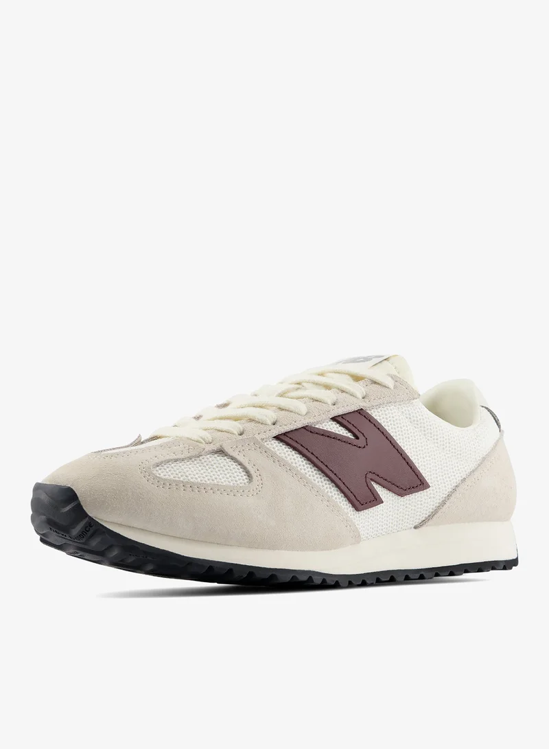 New Balance  Unisex 471 casual Sneakers (Standard Fit)  | Best Price UAE
