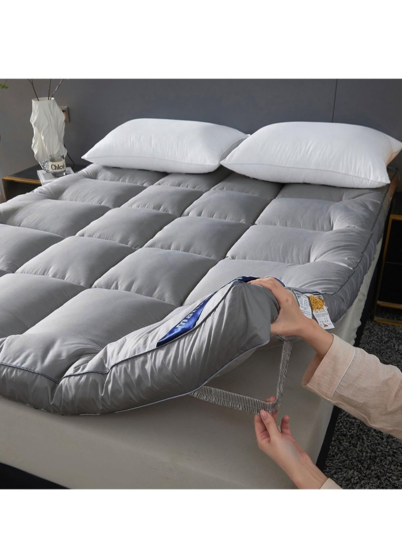 The Home Mart Home Mart Ultra-Plush  Hotel Mattress Topper 600 GSM Microfiber Fill, Firm Support, Super Soft Brushed Fabric, Deep Pocket Design with 4-Way Stretch Elastic Straps