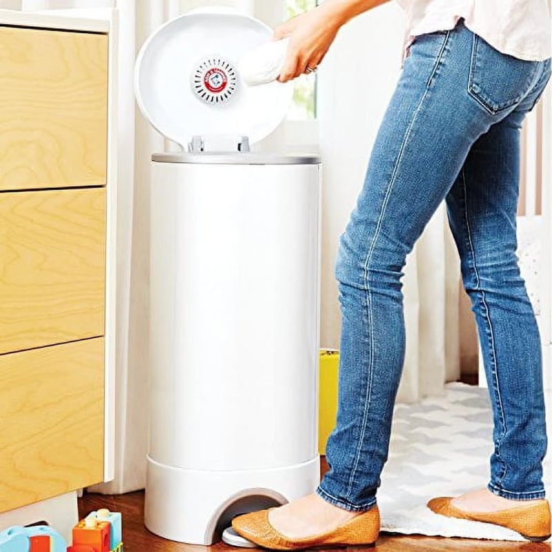 Munchkin Odor Eliminator Cartridges 6 Pack Lavender Scent Baking Soda Puck Diaper Pail Deodorizer - Image 3