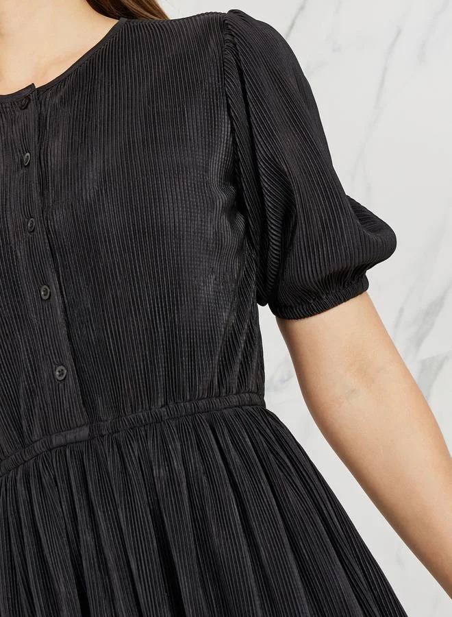 ستايلي Plisse Front Button Closure Layered Tiered Midi Dress