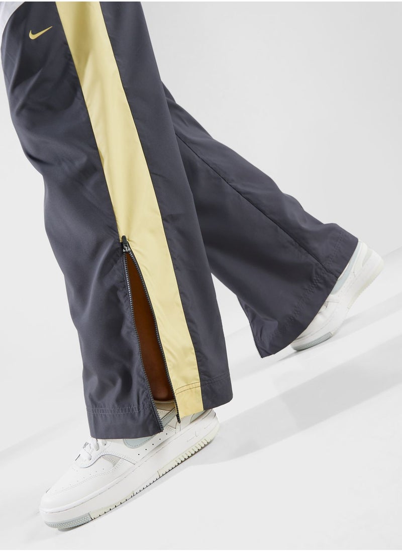 Nike - Nsw Woven One Size High Rise Pants - Image 1